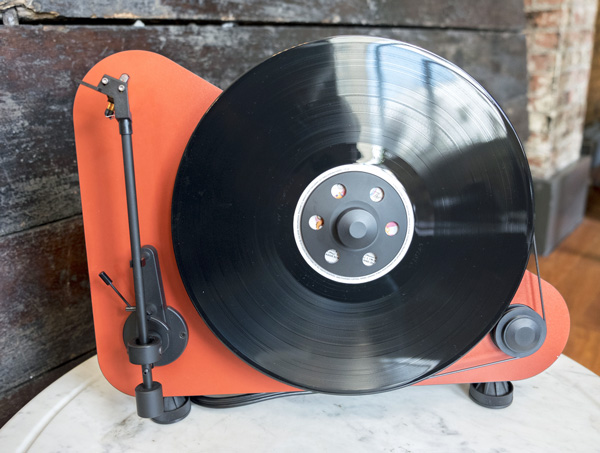 Turntable Review: Pro-Ject VTE-R vertical turntable