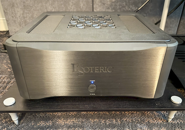Esoteric at AXPONA 2026 | Stereophile.com
