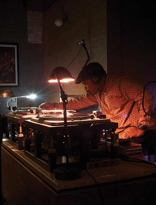 Brilliant Corners #14: The Degritter Record Cleaning Machine