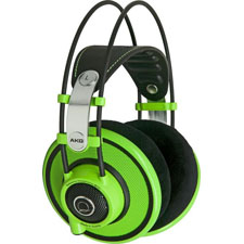 111212_feature_celebrityheadphonedeathmatch_quincyjones_Q701