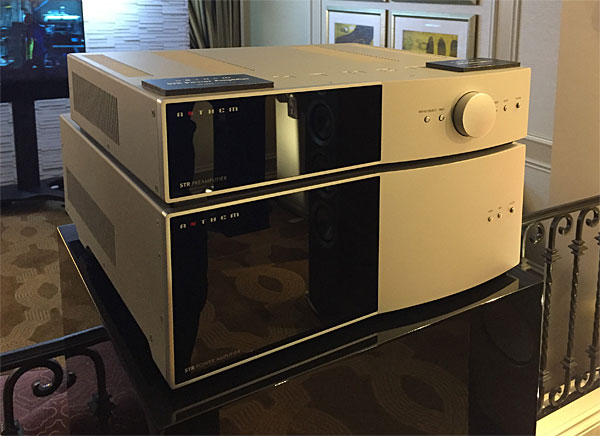 Anthem STR Preamplifier and STR Power Amplifier