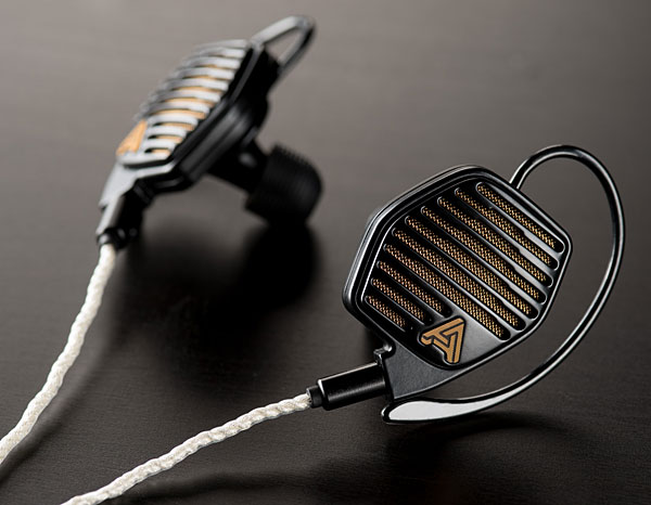 1217audeze.3.jpg