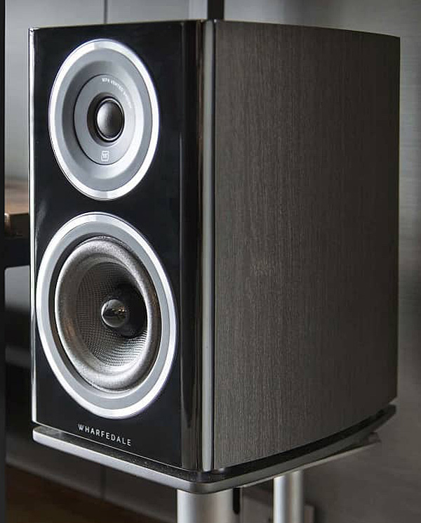 wharfedale diamond 11.2 bookshelf speakers