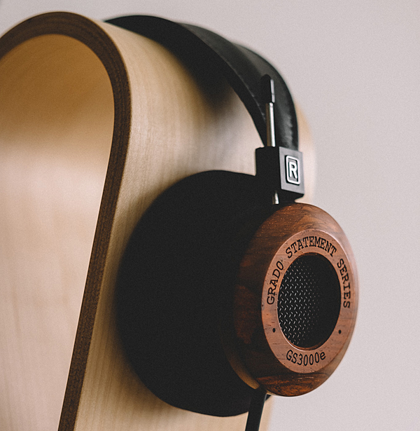 Gramophone Dreams #31: Feliks Audio, Focal, Grado, JPS