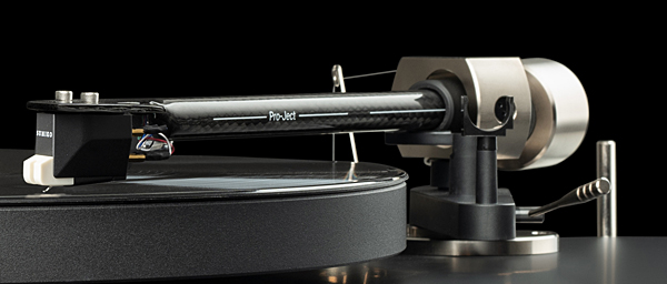 Pro-Ject Debut Pro turntable takes on under-$1000 competition - CNET