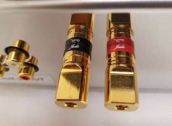 320jadis.connectors