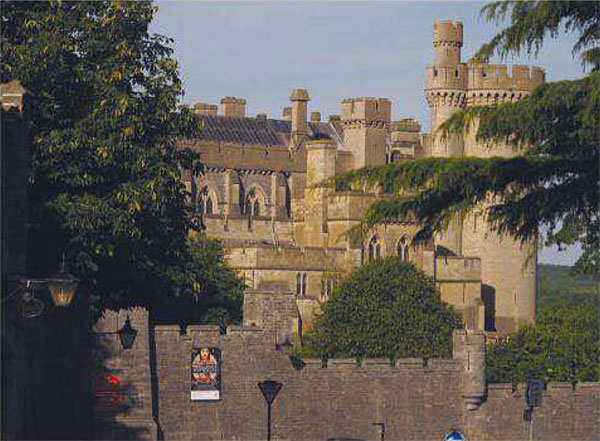 817acorn.Arundel-Castle