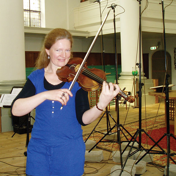 913mitr.violinist.jpg