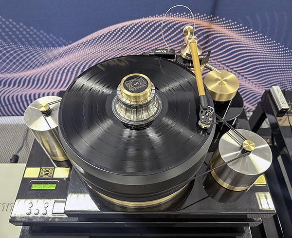 Heavyweight Vinyl, Featherlight Detail: J. Sikora