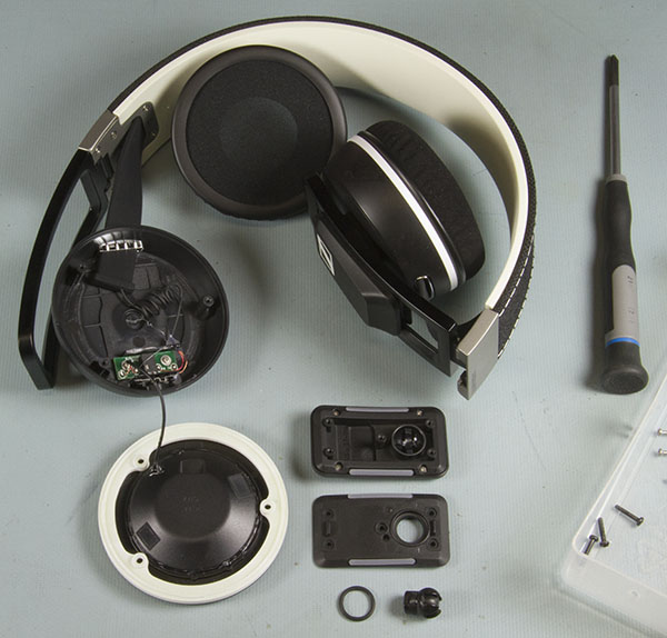 Sennheiser_Urbanite_Photo_Disassembled