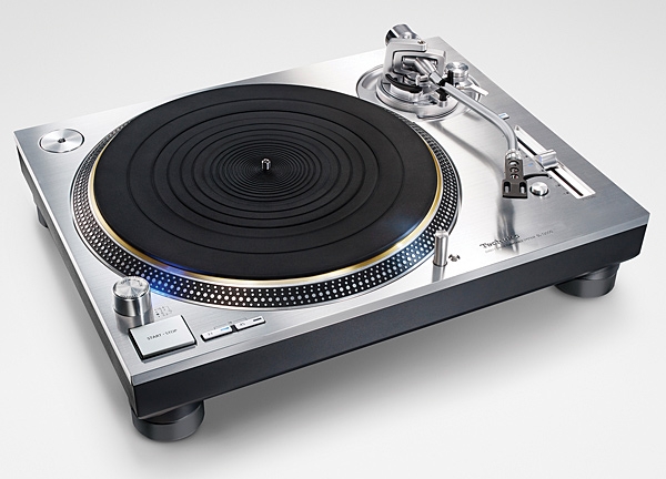 Technics SL-1200G turntable