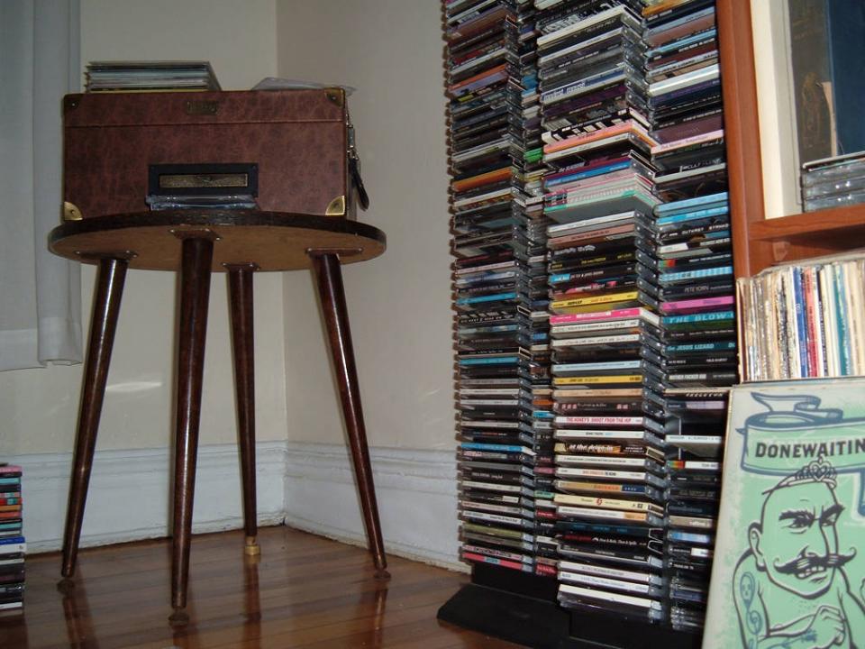 philco record player and cd player