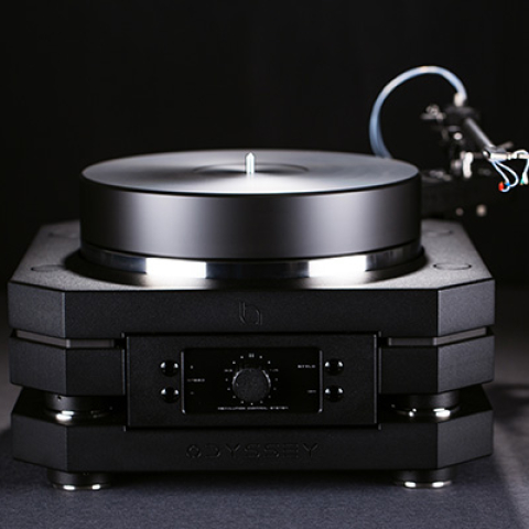 Linn Klimax Kontrol preamplifier & Klimax Twin power amplifier